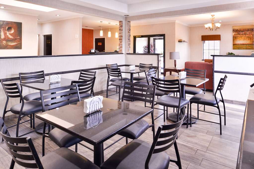Quality Inn & Suites Beaumont - photo 43