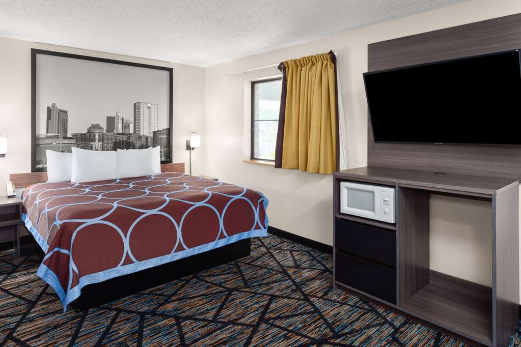 Super 8 by Wyndham Mt. Vernon - photo 24