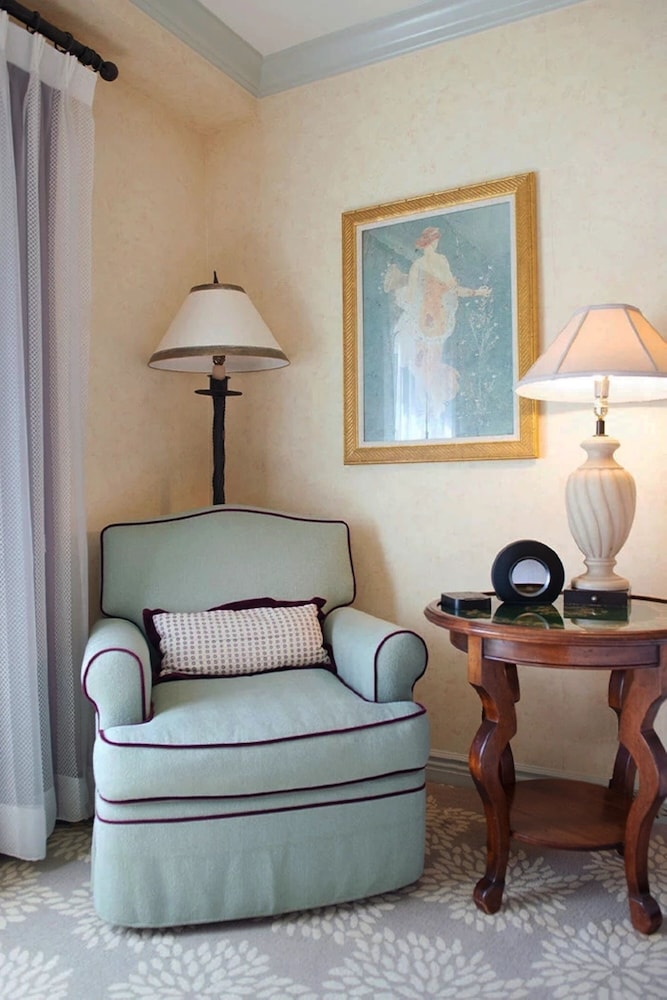Delamar Greenwich Harbor - photo 8