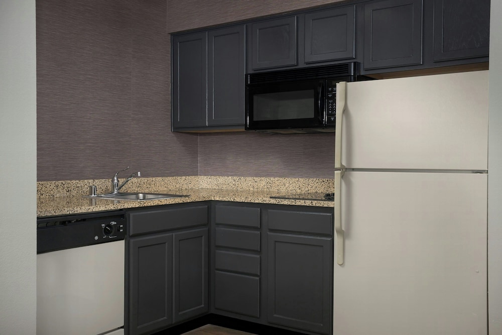 Residence Inn Spokane E Valley - photo 23