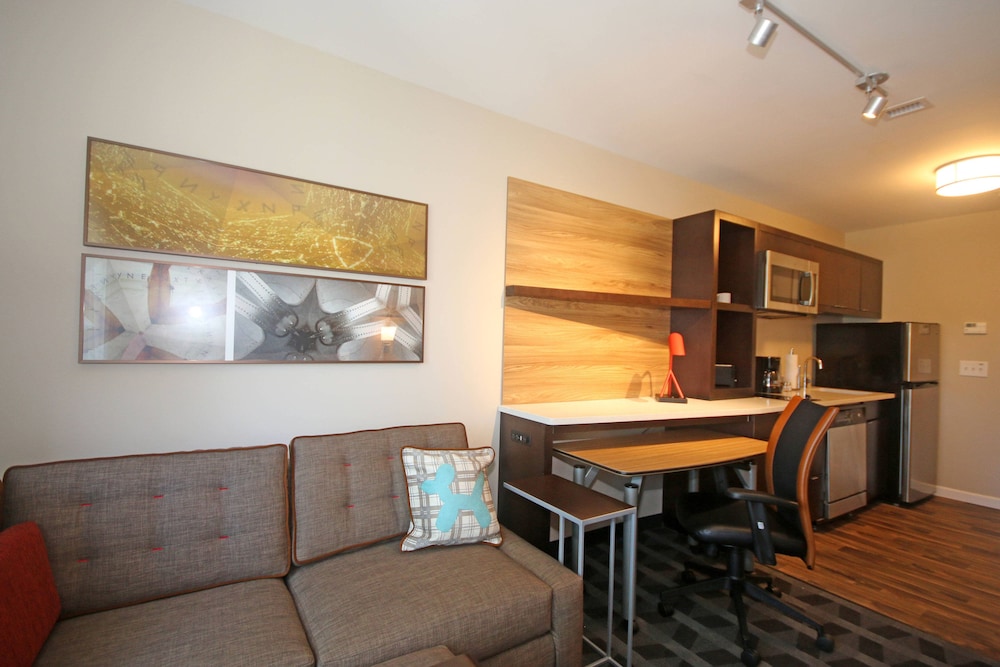 TownePlace Suites by Marriott Charleston North Charleston - photo 7