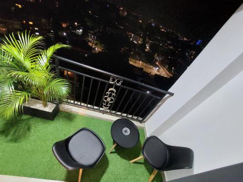 Royal Essence Apartment With Heated Swimming Pool Ample Parking Space Fully Equipped Gym And Amazing Scenic City Views