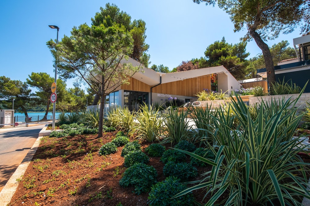 Arena One 99 Glamping — Medulin — photo 4