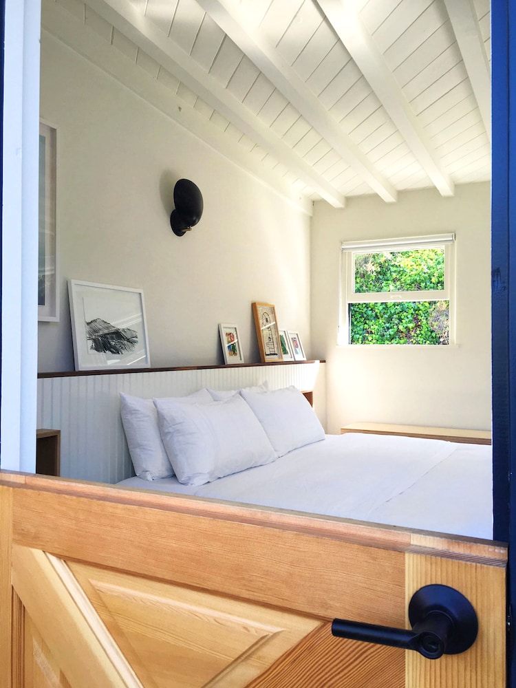 Hotel June Malibu - photo 6