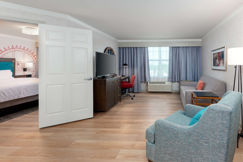 Hampton Inn Buffalo Williamsville - photo 22