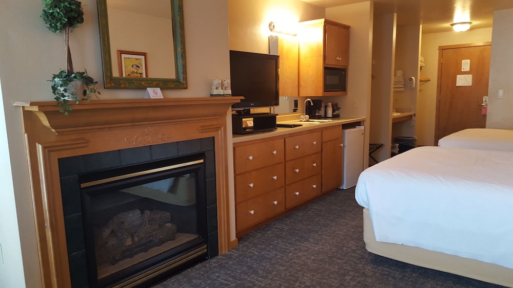 Homestead Suites Fish Creek - photo 12
