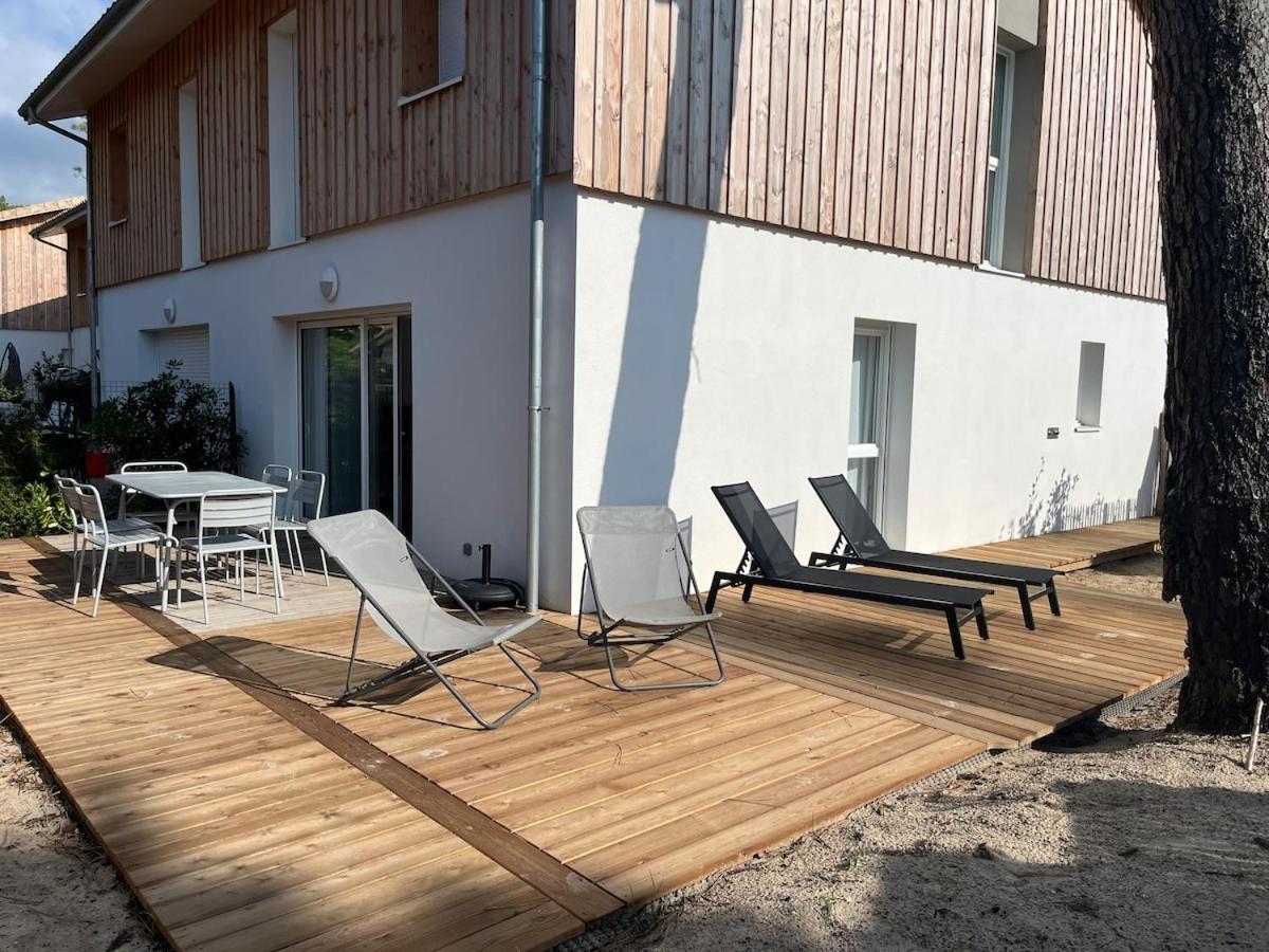 Villa Neuve 300 M Plage Sud 3 Chambres — 4-Star Luxury Hotel in Lacanau, France