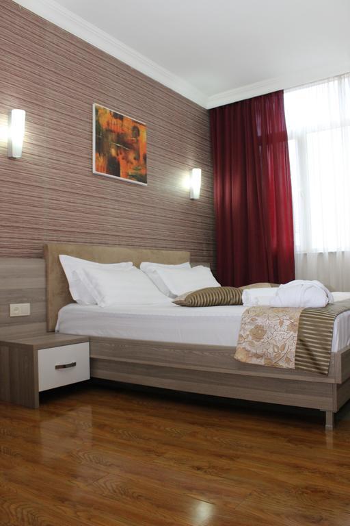 Vanilla Hotel
