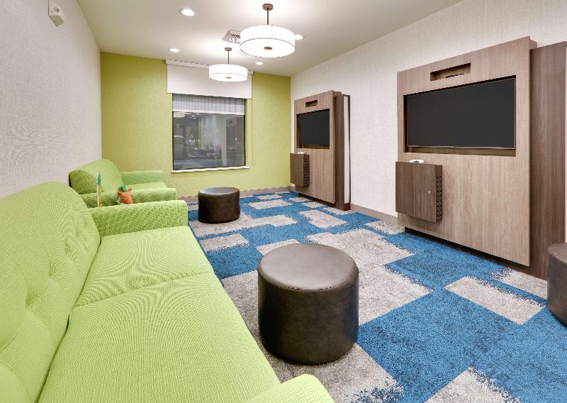 Home2 Suites by Hilton Yakima Airport - photo 96