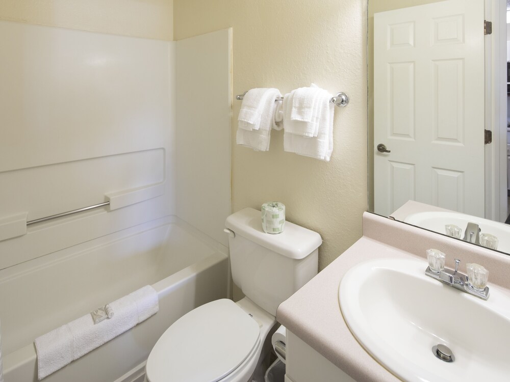 InTown Suites Extended Stay Salt Lake City UT Woods Cross - photo 10