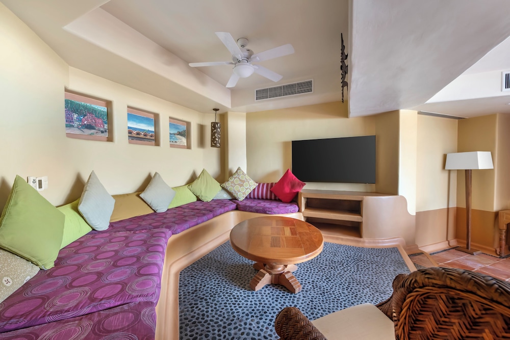 Hilton Grand Vacations Club Zihuatanejo