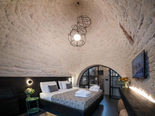 Trullo delle Sfere Luxury trullo with Jacuzzi in Alberobello, Italy