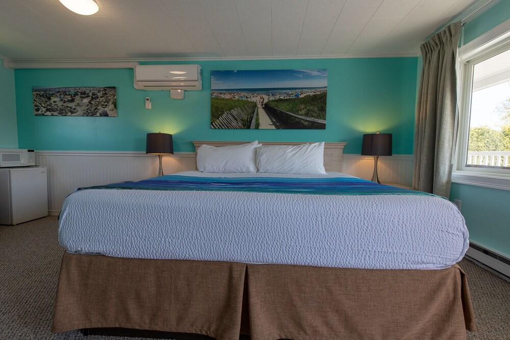 Footbridge Beach Motel - photo 57