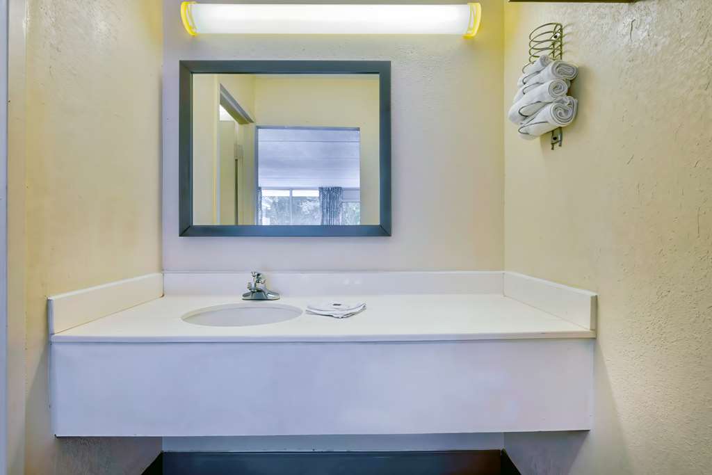 Motel 6 Morgantown WV - photo 15