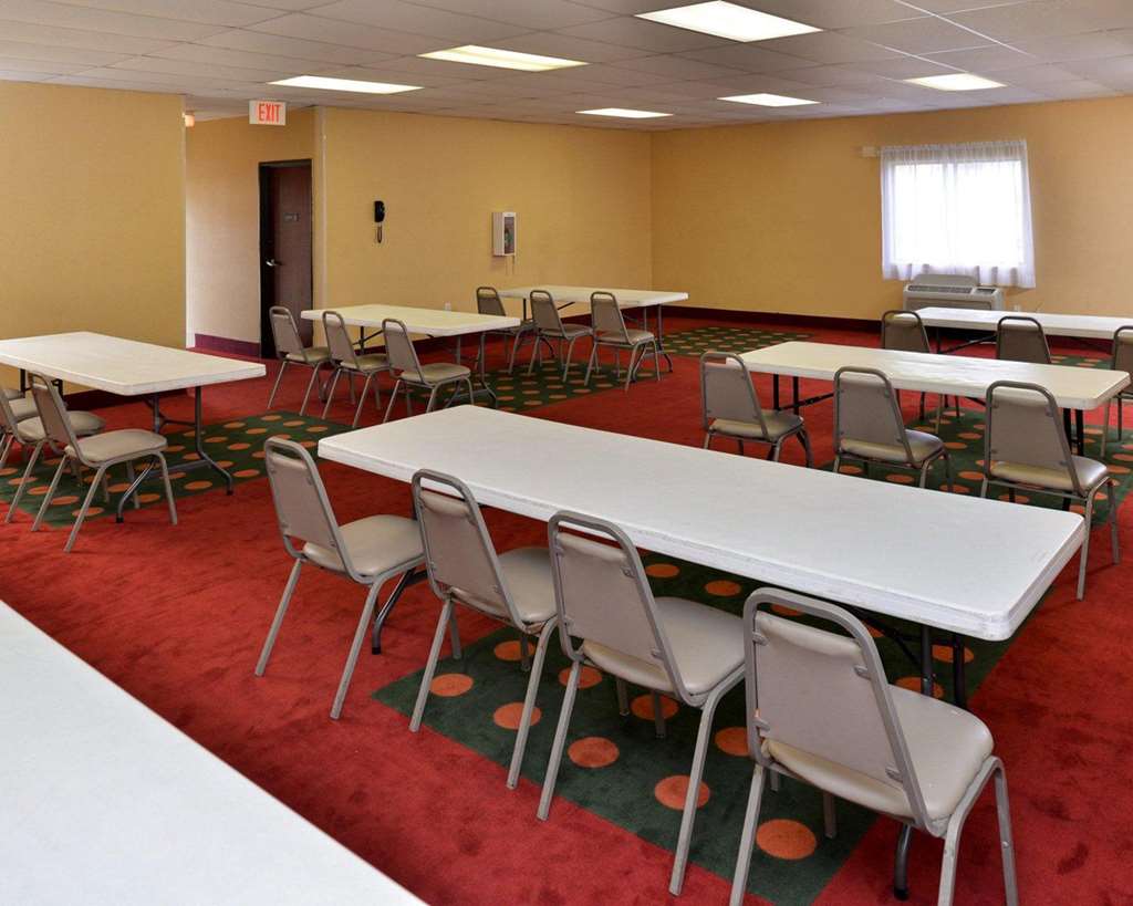 Quality Inn & Suites Wichita Falls I 44 - photo 52