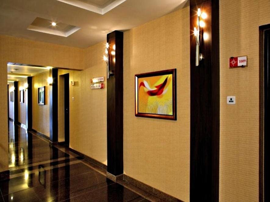 Arpanaa Hotel near Arunachaleswarar Temple in Tiruvannamalai, India