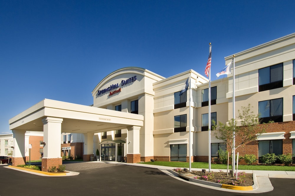 SpringHill Suites Alexandria - photo 17