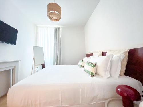 Vatican Apartment Borgo Pio 160 by MSuite — 4-Star Luxury Hotel in Rome, Italy