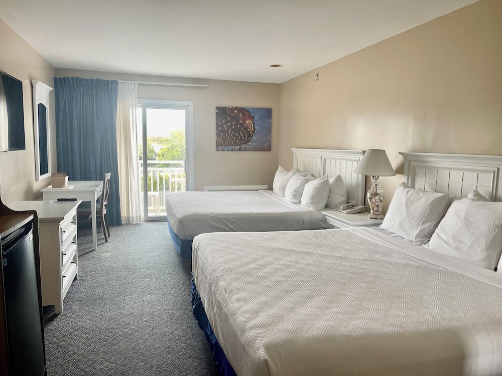 The White Sands Oceanfront Resort & Spa - photo 25