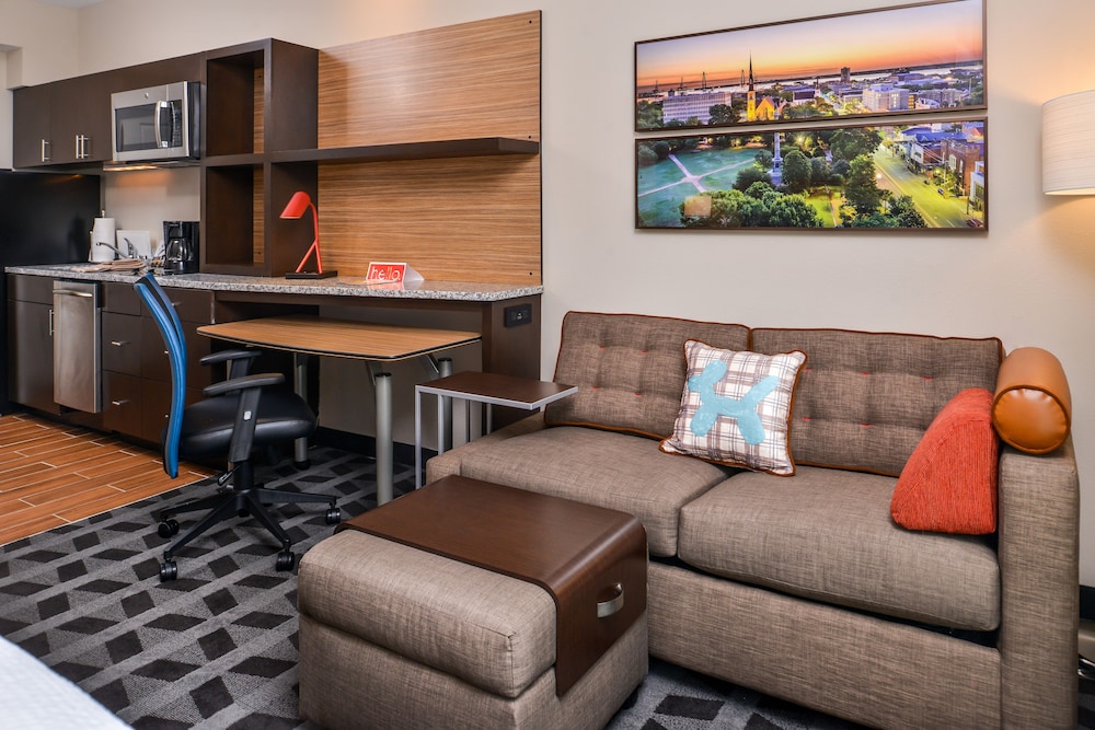 TownePlace Suites by Marriott Charleston West Ashley - photo 13