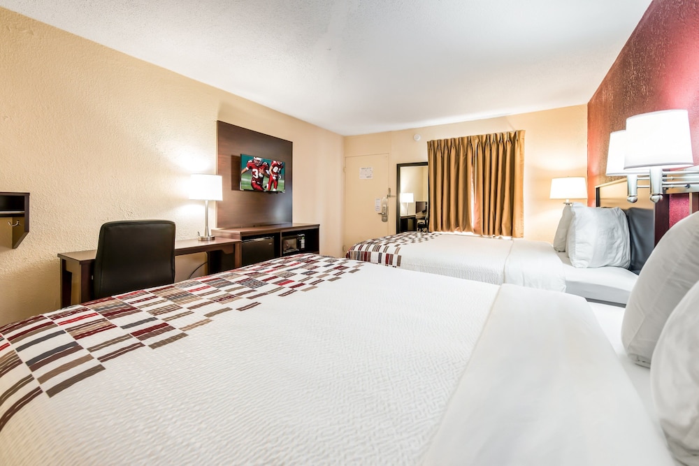 Red Roof Inn Marion IN - photo 18