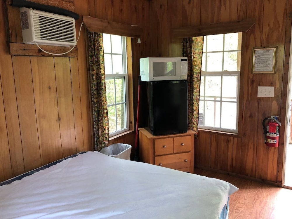 Basswood Resort - photo 8