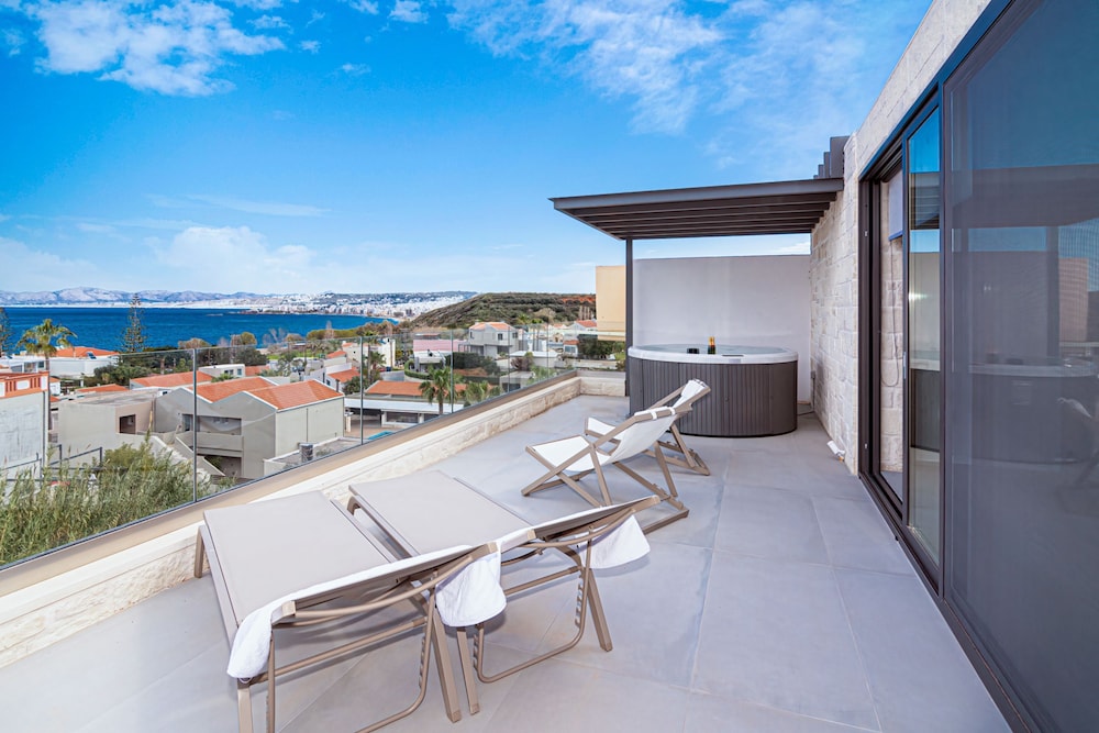 Perla Dream Luxury Villa — 4-Star Luxury Hotel in Chania, Greece