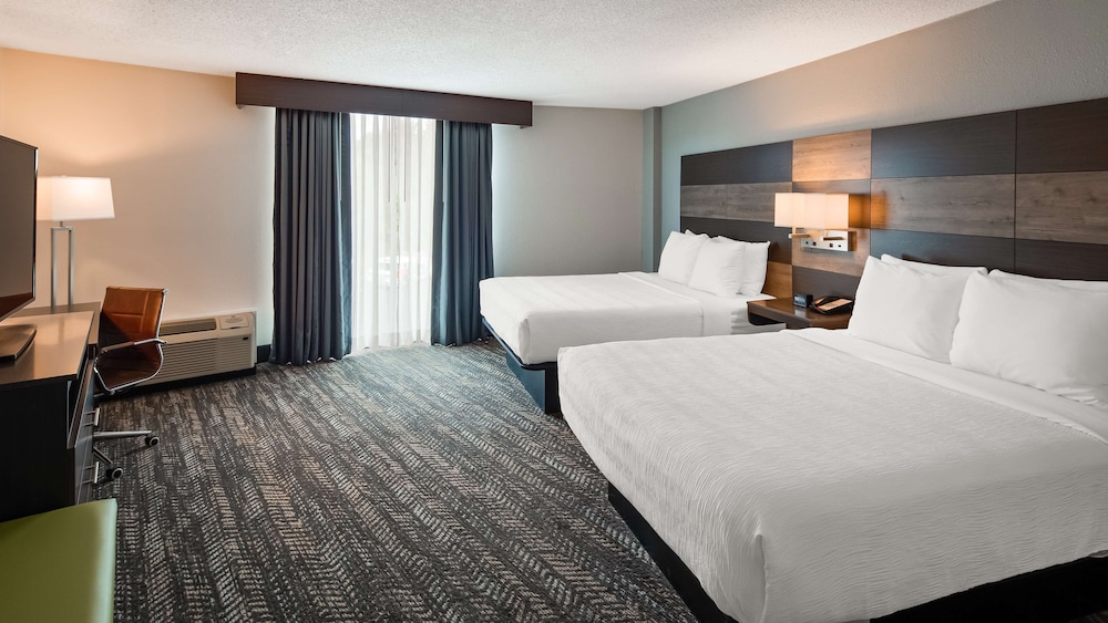 Best Western Plus Wausau Tower Inn — hotel in Wausau