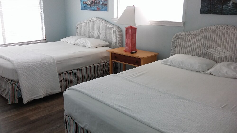 Pineapple Villas on Laguna Beach - photo 102