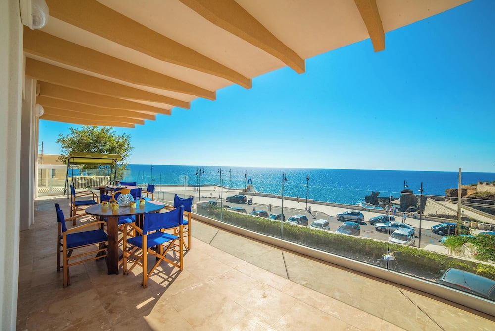 Giulia Sea View Villas — 4-Star Luxury Hotel in Santa Cesarea Terme, Italy
