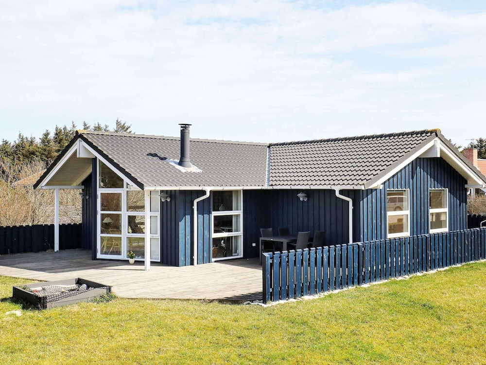 7 Person Holiday Home in Thisted — 4-Star Luxury Hotel in Thisted, Denmark