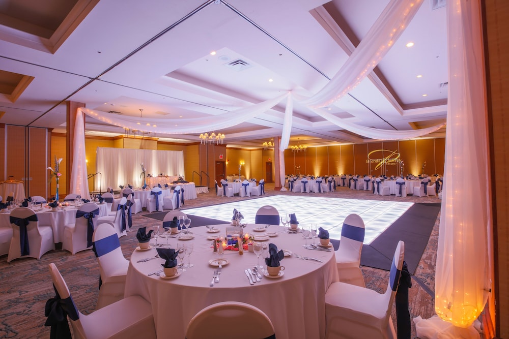 DoubleTree by Hilton Rochester - photo 42