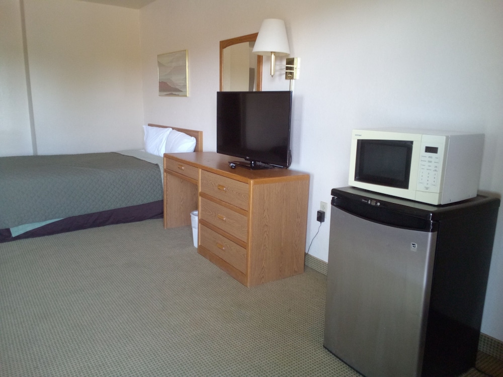 Rodeway Inn Copper Stay Benson AZ I 10 Exit 304 - photo 3