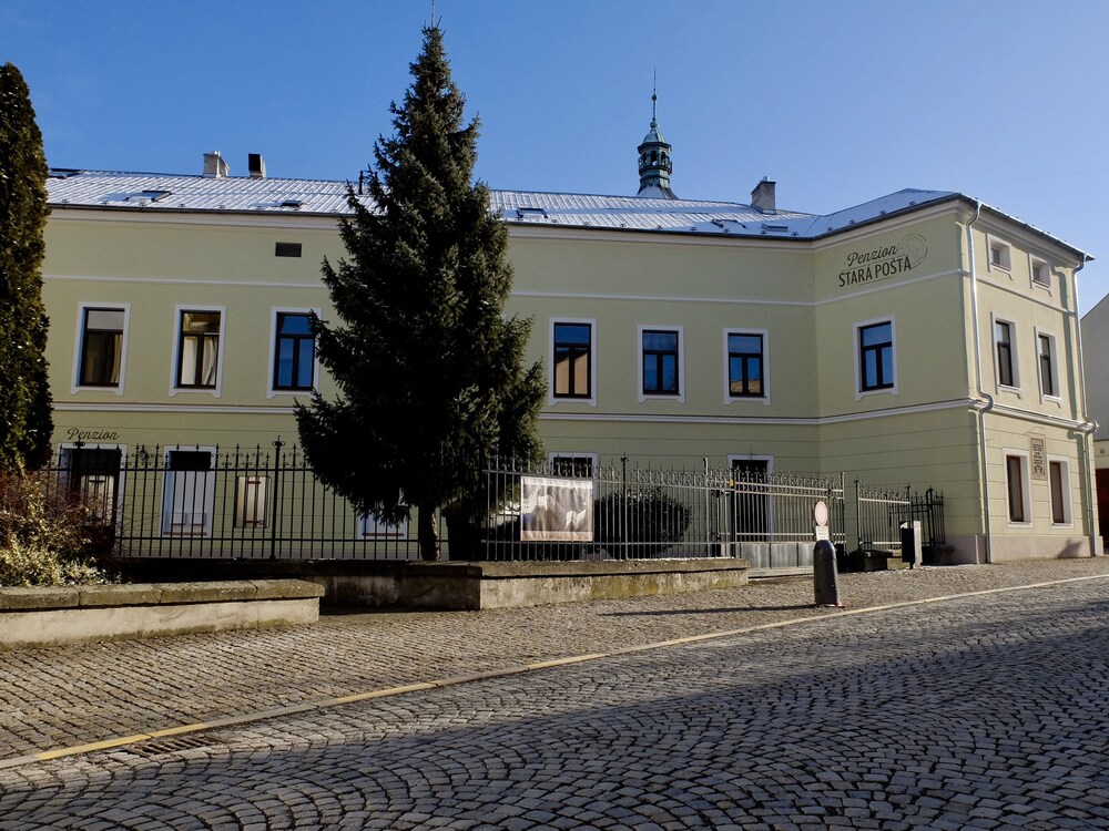 Penzion Stará pošta — hotel in Frydek-Mistek
