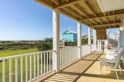 Stairway to Haven by Oak Island Accommodations - photo 38