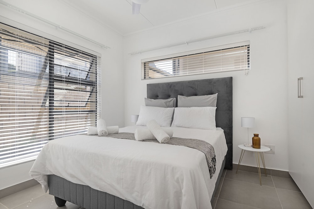 Ballito Village 69 by HostAgents — 4-Star Luxury Hotel in Ballito, South Africa