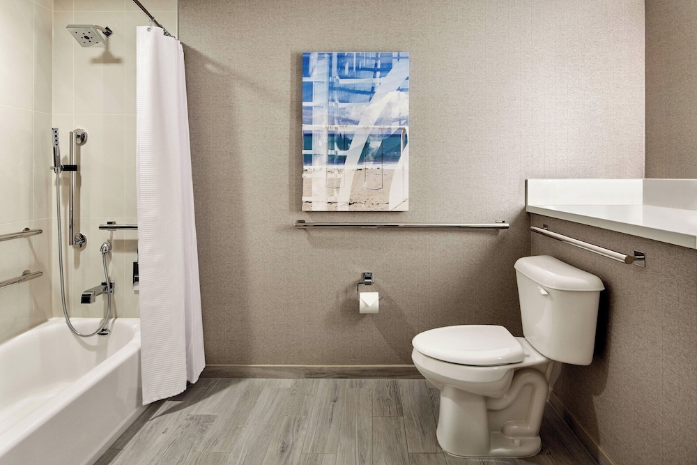 Ventura Beach Marriott - photo 22