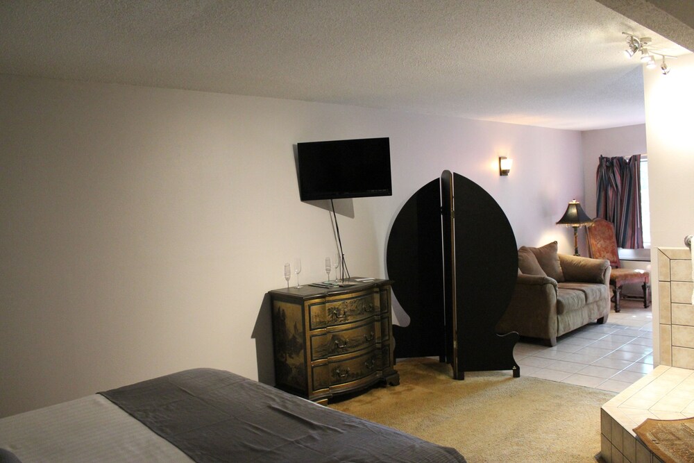 Brydan Suites - photo 50
