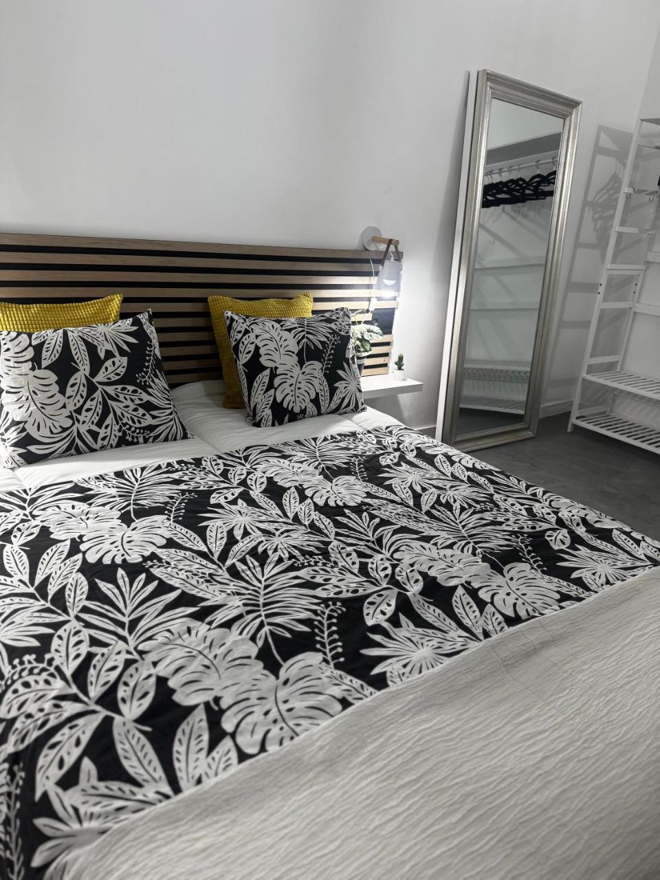 Elenahost Style & Comfort 5 Carabanchel Madrid