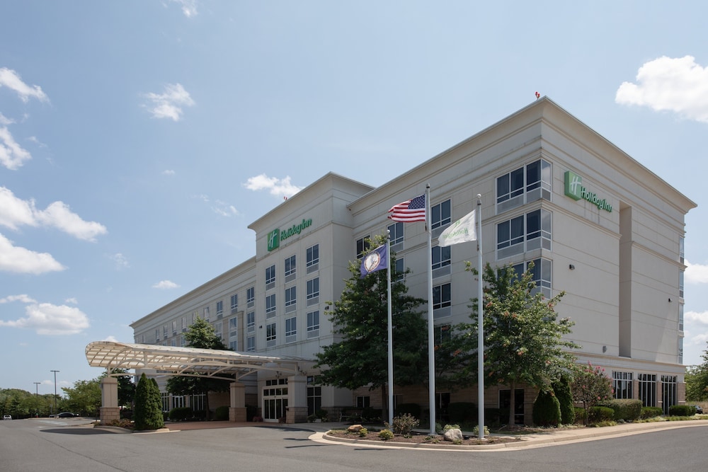 Holiday Inn Winchester Se Historic Gateway by IHG in Winchester, United States