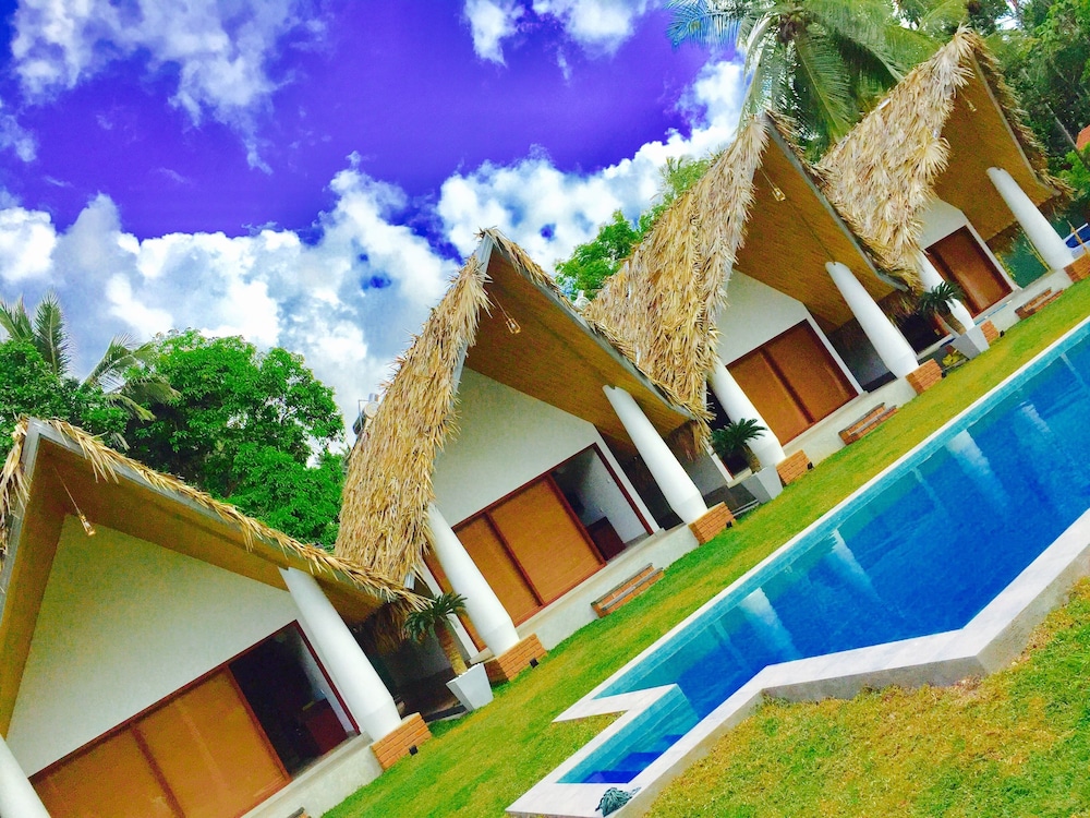 Airport Resort — 5-Star Luxury Hotel in Katunayaka, Sri Lanka