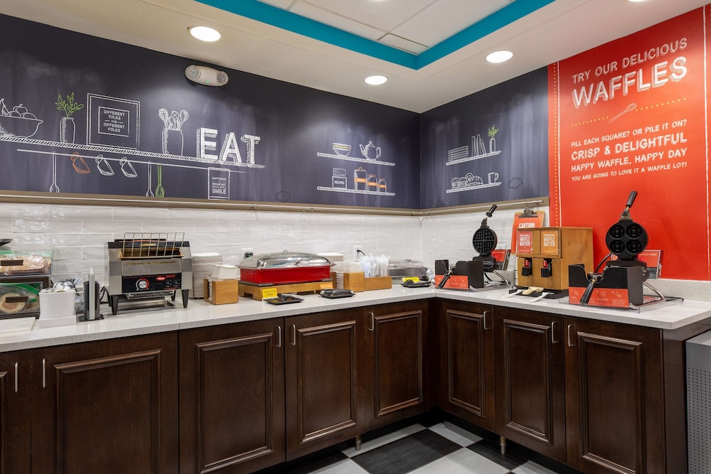 Hampton Inn Columbia I 26 Harbison Blvd. - photo 89
