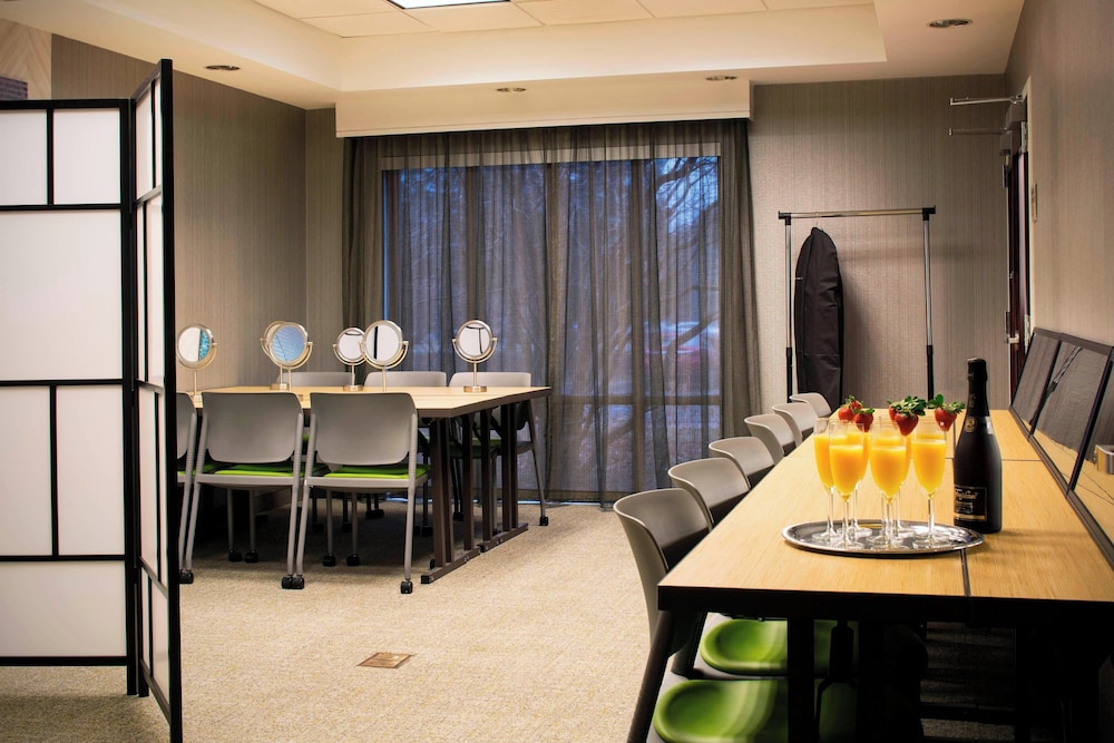 Springhill Suites By Marriott Chicago Lincolnshire - photo 17