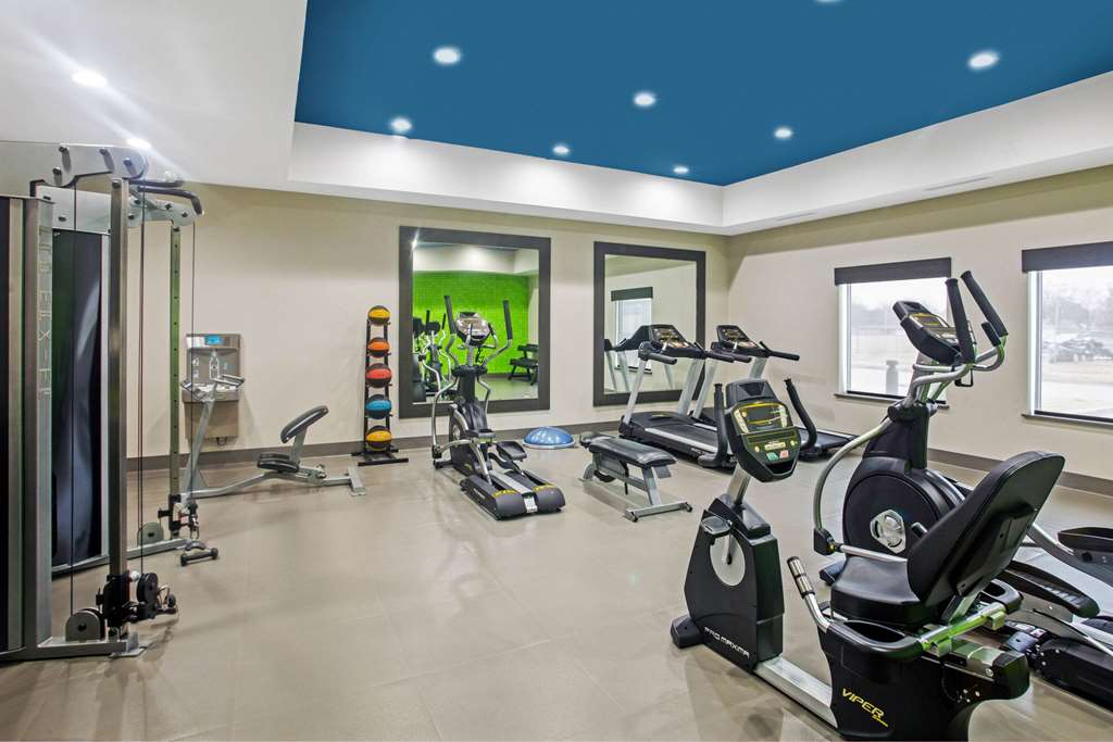 La Quinta Inn & Suites by Wyndham Ponca City - photo 8