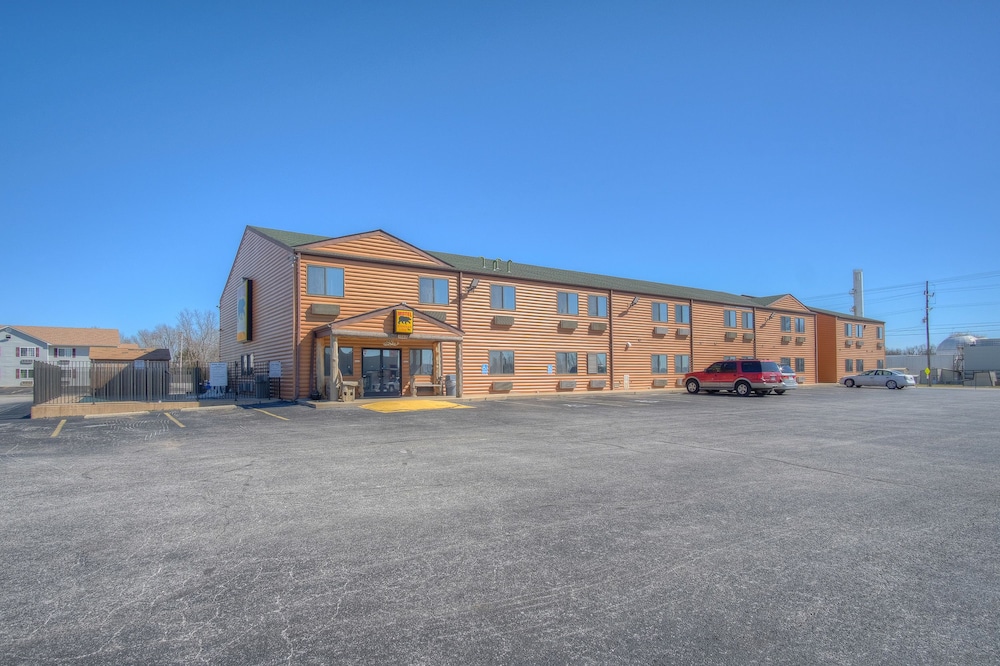 Booneslick Lodge of Neosho - photo 55