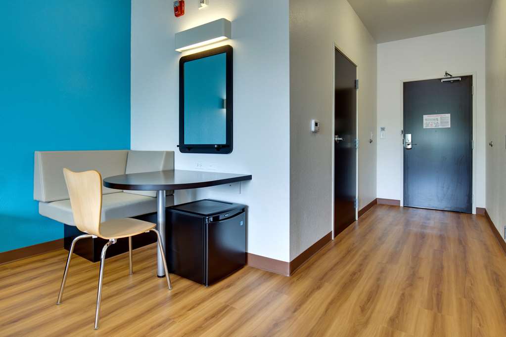 Motel 6 Poplar Bluff MO - photo 11