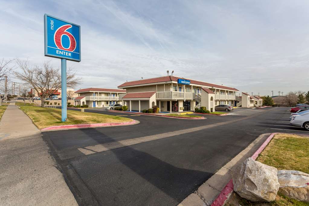 Motel 6 El Paso TX East - featured photo