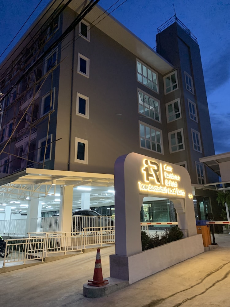 Icare Residence & Hotel