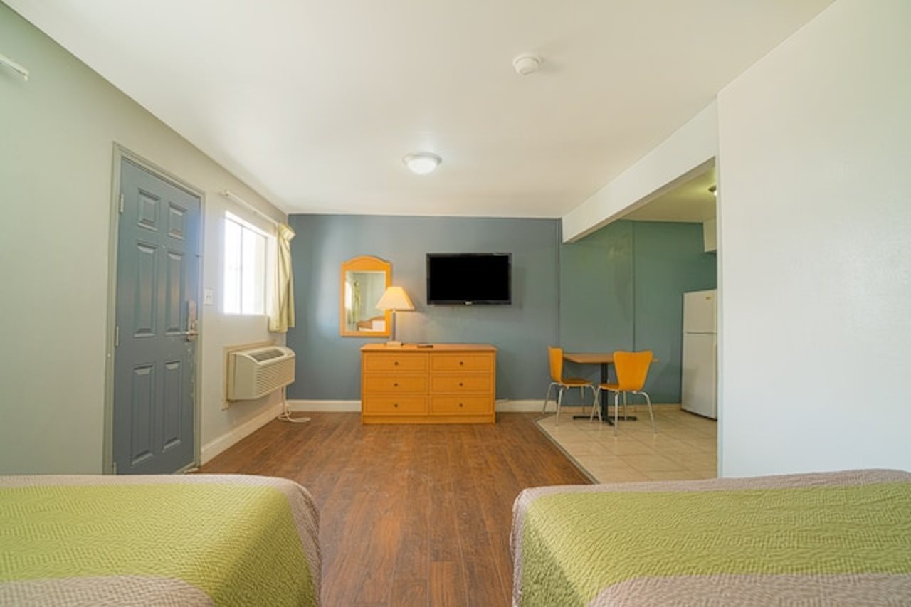 OYO Hotel Midland - photo 55