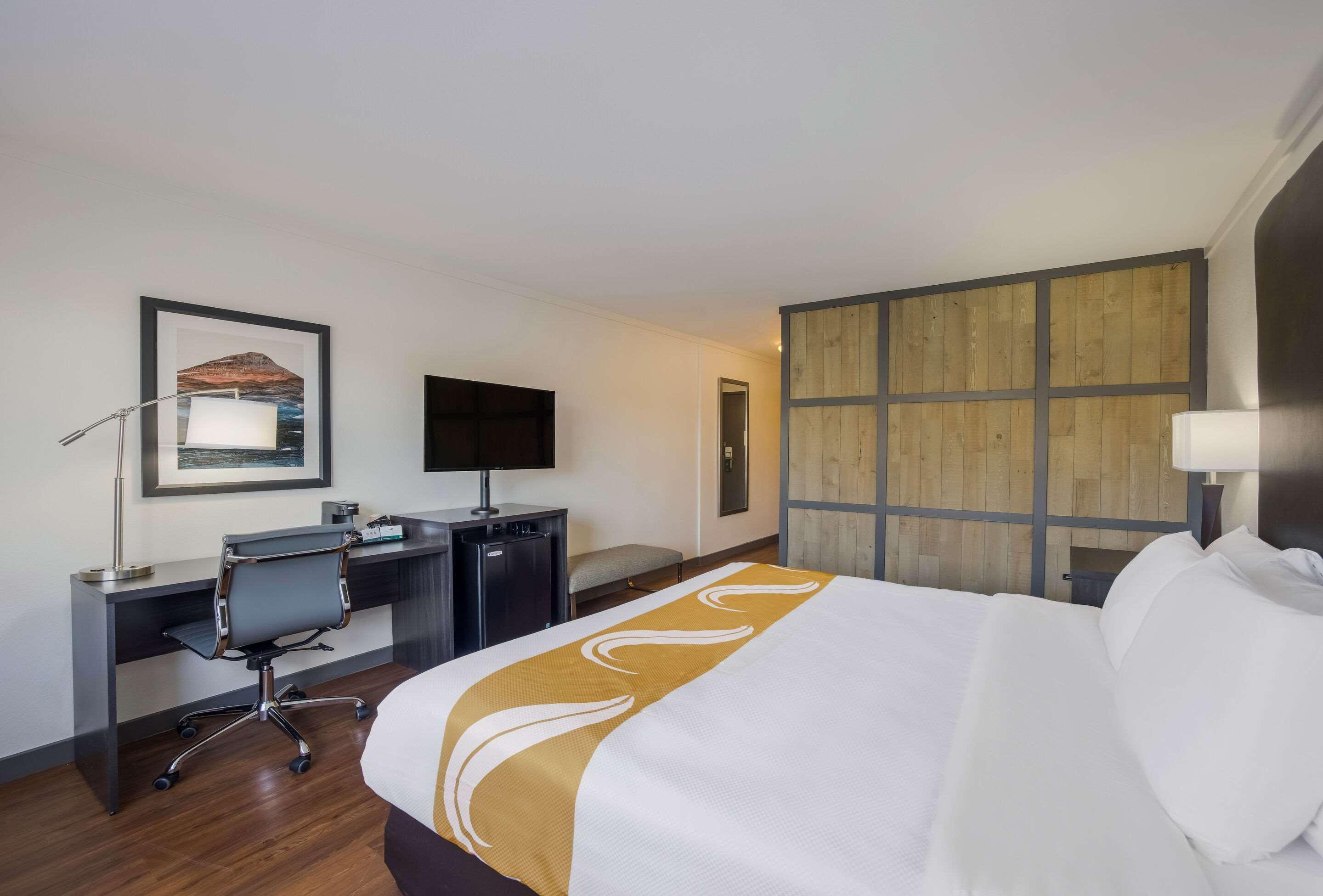 Quality Inn & Suites Castle Rock SW Denver - photo 4